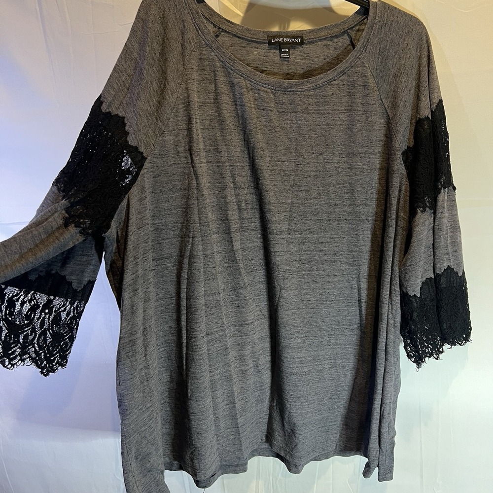 Lane Bryant Women's 22/24 Gray Crew Neck Knit Top 3/4 Sleeves Black Lace Trim